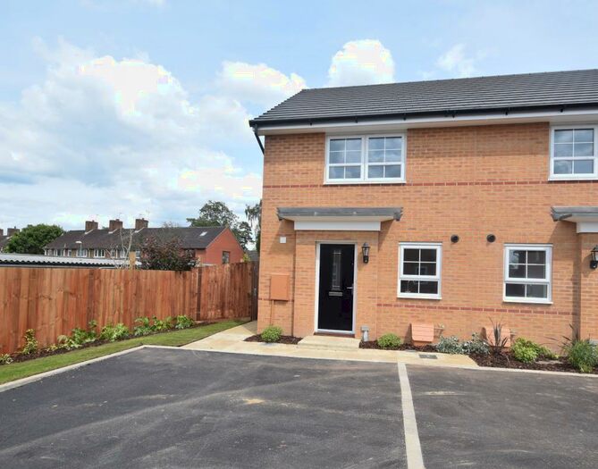 3 Bedroom Semi-Detached House To Rent In Comet Drive, Watton, IP25