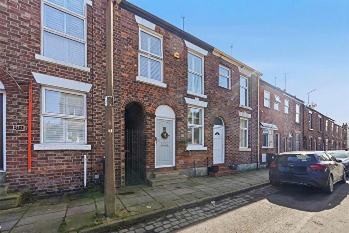2 Bedroom Terraced House For Sale In Newton Street, Macclesfield, SK11