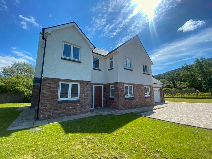 5 Bedroom Detached House For Sale In Tan Y Bryn Terrace, Cwmgwrach, Neath, Neath Port Talbot., SA11