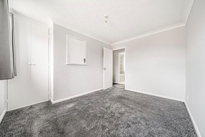 2 Bedroom End Of Terrace House To Rent In Ravencroft, Bicester, OX26