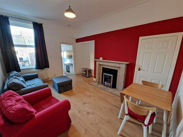 2 Bedroom Flat To Rent In Stannington Place, Heaton, Newcastle Upon Tyne, NE6