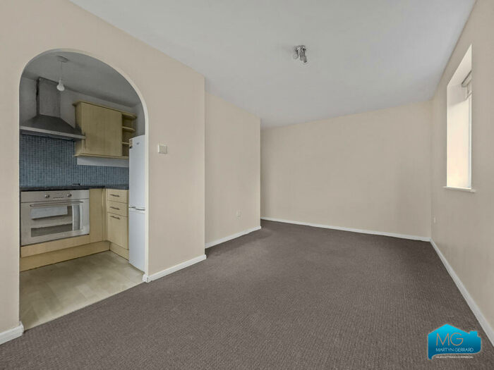 1 Bedroom Apartment To Rent In Blackdown Close, East Finchley, London, N2