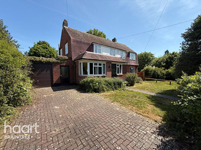 4 Bedroom Detached House For Sale In Marshalls Road, Braintree, CM7