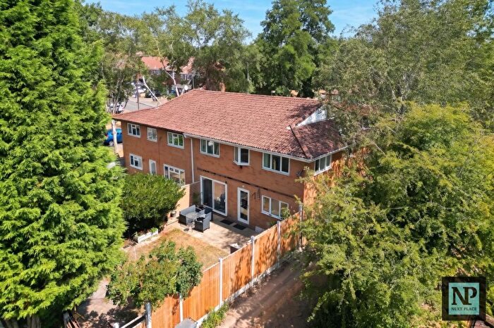 3 Bedroom Terraced House For Sale In Lothersdale, Wilnecote, B77