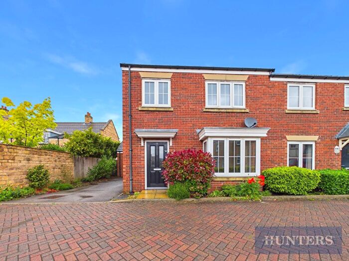 4 Bedroom Semi-Detached House For Sale In Butterbur Lane, Scarborough, YO13