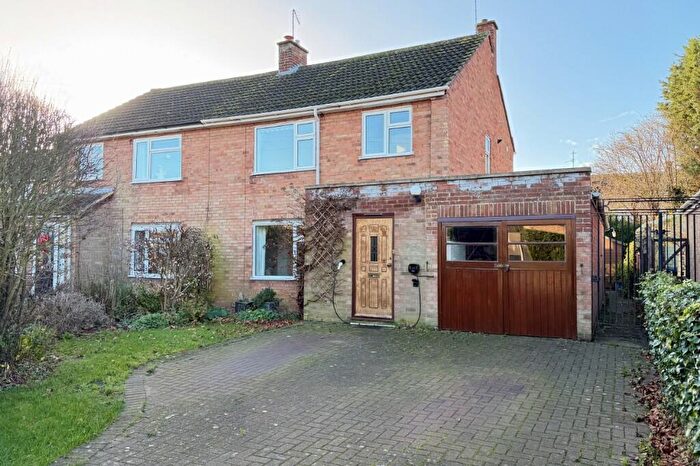 3 Bedroom Semi Detached House For Sale In Tudor Road, Godmanchester, Cambridgeshire., PE29
