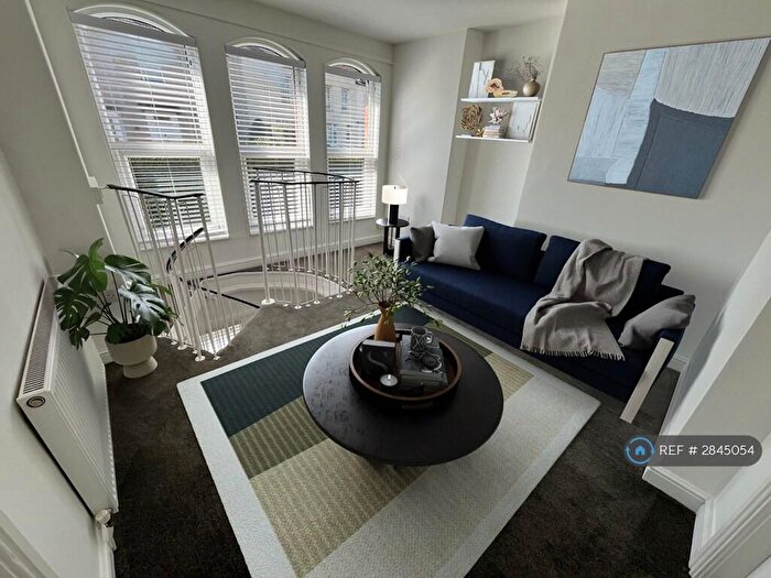 1 Bedroom Flat To Rent In Gladstone Road, Chesterfield, S40