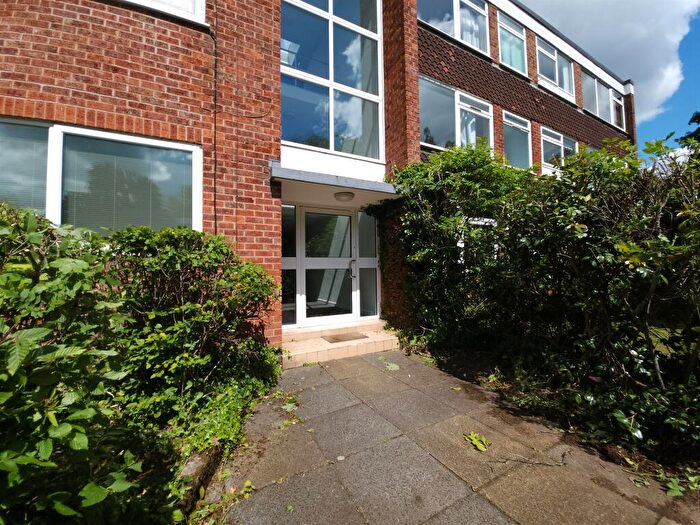 1 Bedroom Apartment For Sale In Blossomfield Road, Solihull, B91