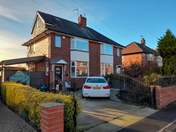 3 Bedroom Semi-Detached House To Rent In Wharton Avenue, York YO30