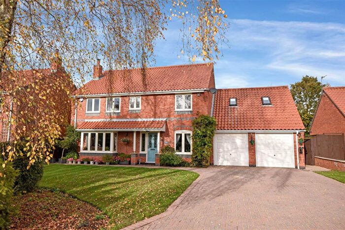 5 Bedroom Detached House For Sale In Hatton Close, North Muskham, Newark, NG23