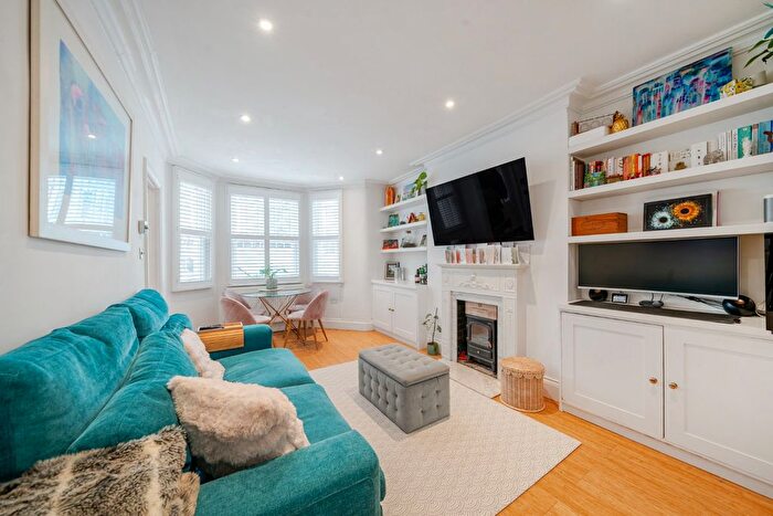 1 Bedroom Flat For Sale In Harwood Road, London, SW6