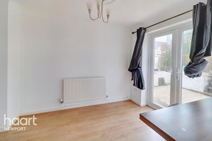 3 Bedroom Semi Detached House For Sale In Sansom Street, Newport, NP11