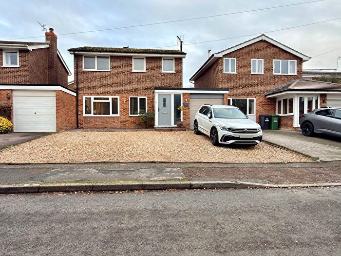 3 Bedroom Detached House For Sale In Manor Road, Eckington, Pershore, WR10