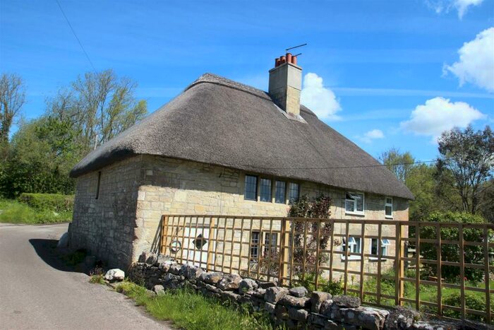2 Bedroom Cottage To Rent In Common Gate, Chilmark, SP3