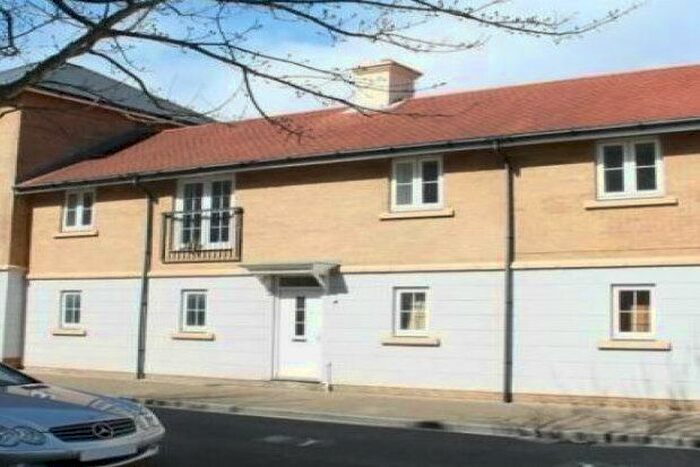 2 Bedroom Property To Rent In Lower Burlington Road, Bristol, BS20