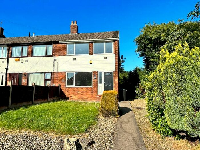 3 Bedroom End Of Terrace House To Rent In Somerdale Gardens, Bramley, Leeds, LS13