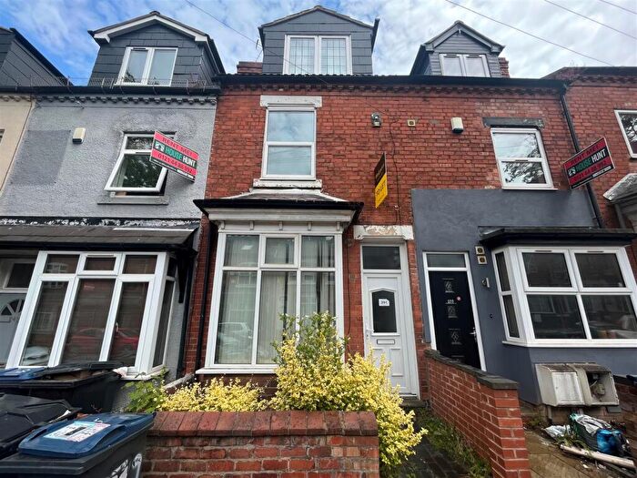 6 Bedroom House To Rent In Tiverton Road, Birmingham, B29