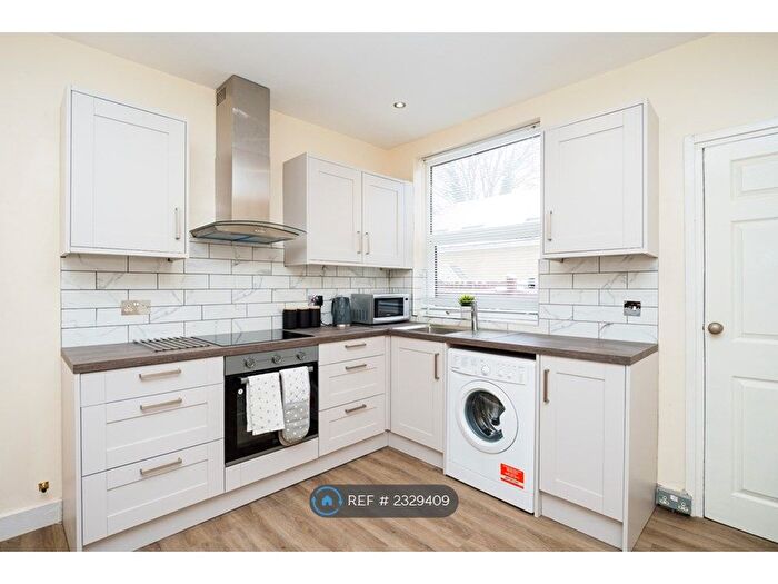 4 Bedroom End Of Terrace House To Rent In Hedley Street, Maidstone, ME14