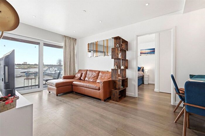 2 Bedroom Flat To Rent In Cutter Lane, London, SE10