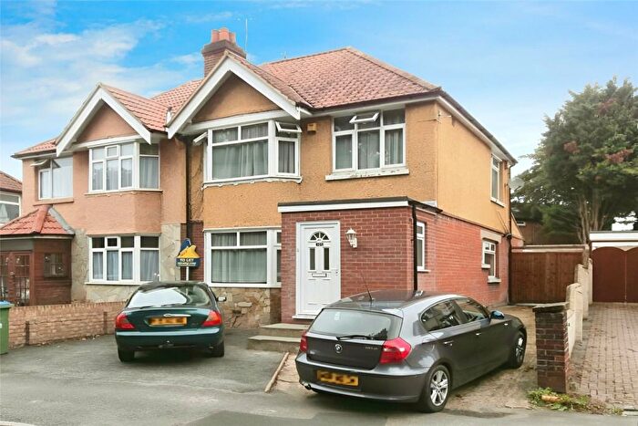 5 Bedroom Semi-Detached House To Rent In Burgess Road, Southampton, Hampshire, SO16