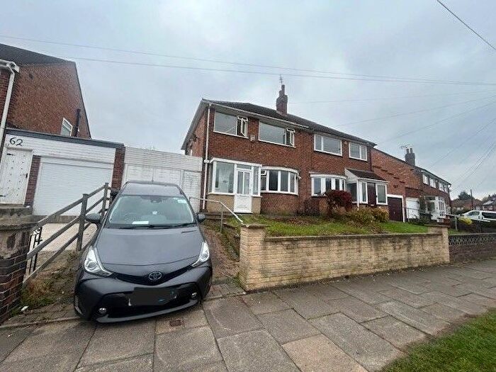 3 Bedroom Semi-detached House To Rent In Heacham Drive, Leicester, LE4