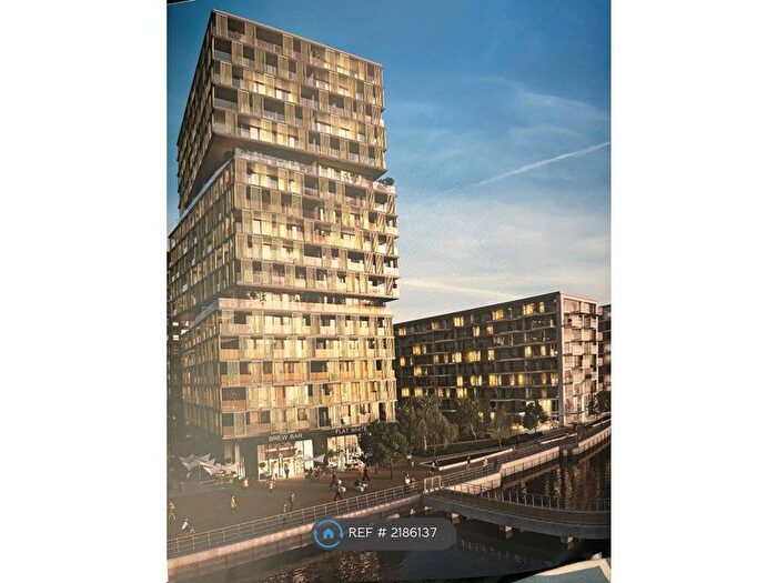 3 Bedroom Flat To Rent In Bonnet Street, London, E16