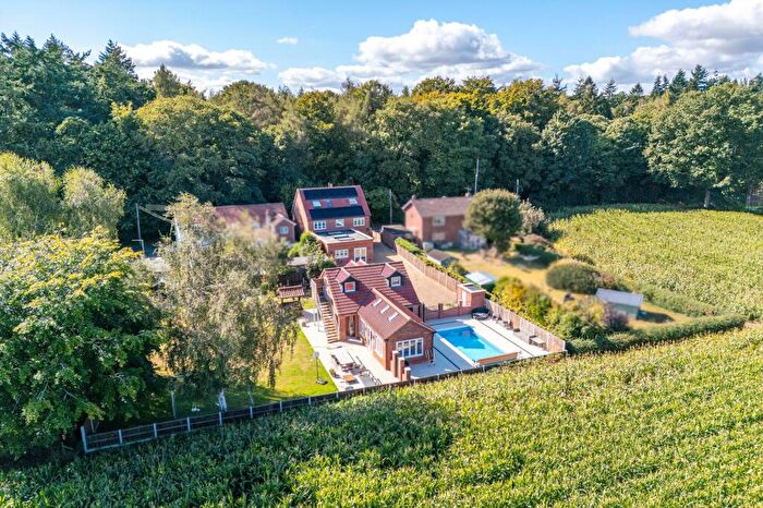 4 Bedroom Detached House For Sale In Hall Lane, Felthorpe, NR10