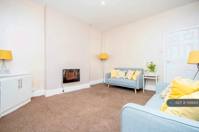 2 Bedroom Terraced House To Rent In Randall Street, Burnley, BB10