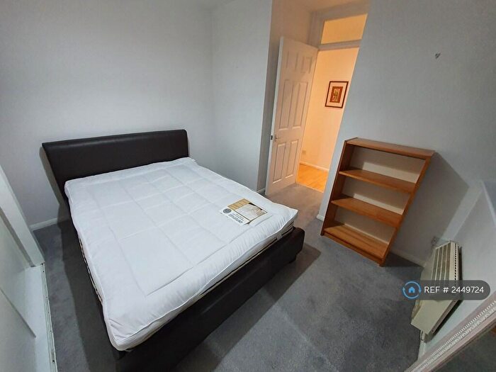 1 Bedroom Flat To Rent In Horseferry Road, London, E14