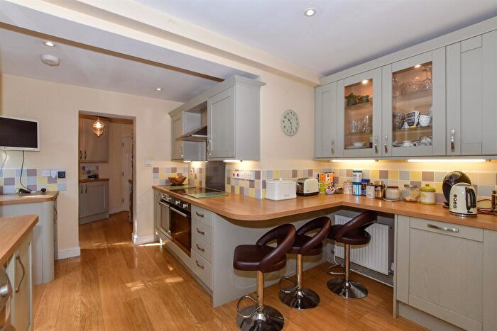 4 Bedroom Semi Detached House For Sale In Linton Road, Loose, Maidstone, Kent, ME15