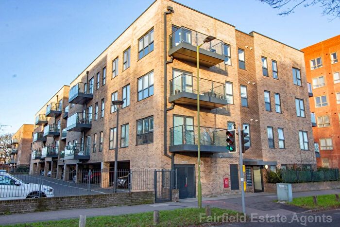 1 Bedroom Flat For Sale In Elliot Court, South Oxhey, WD19