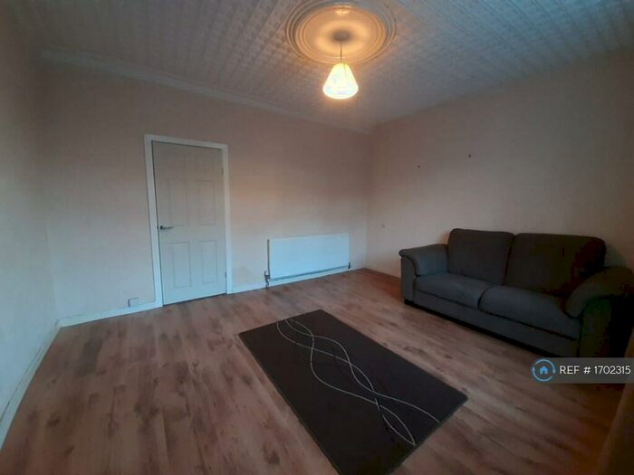 2 Bedroom Terraced House To Rent In Stannington View Road, Sheffield, S10