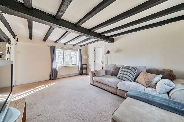 2 Bedroom Detached House To Rent In Skinners Lane, Chiddingfold, Godalming, GU8