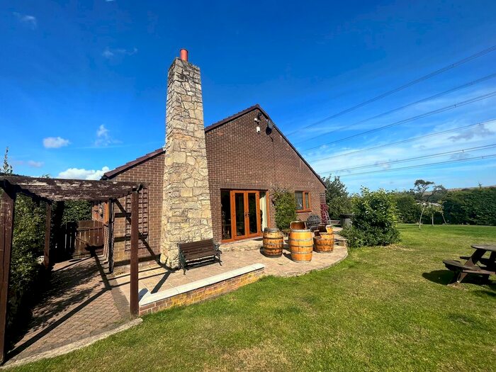 4 Bedroom Bungalow For Sale In Thrunton, Alnwick, NE66