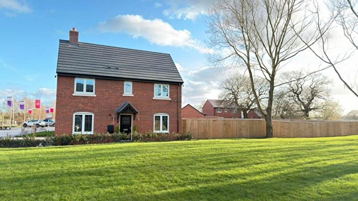 3 Bedroom Detached House For Sale In Starling Way, Weston, Crewe, Cheshire, CW2