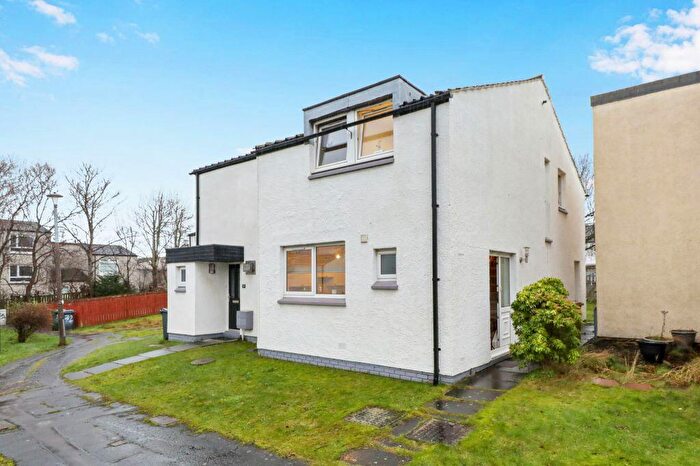 3 Bedroom End Of Terrace House For Sale In Hayfield, East Craigs, Edinburgh, EH12