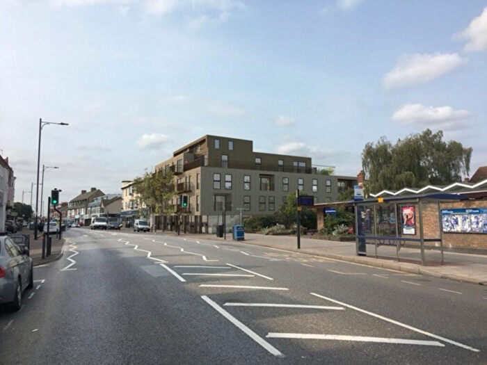 1 Bedroom Apartment For Sale In London Road, Westcliff-on-Sea, SS0