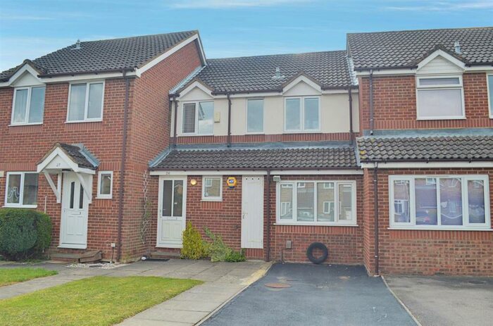 3 Bedroom Terraced House To Rent In Columbia Avenue, Eastcote, HA4