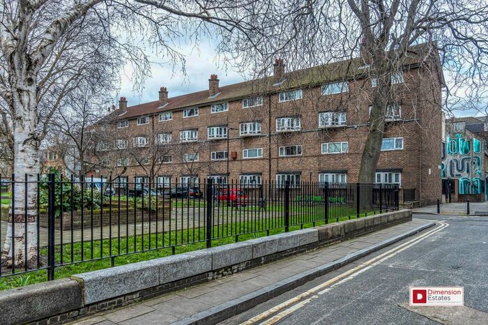 2 Bedroom Maisonette To Rent In Charles Square Estate, Old Street, Islington, N1