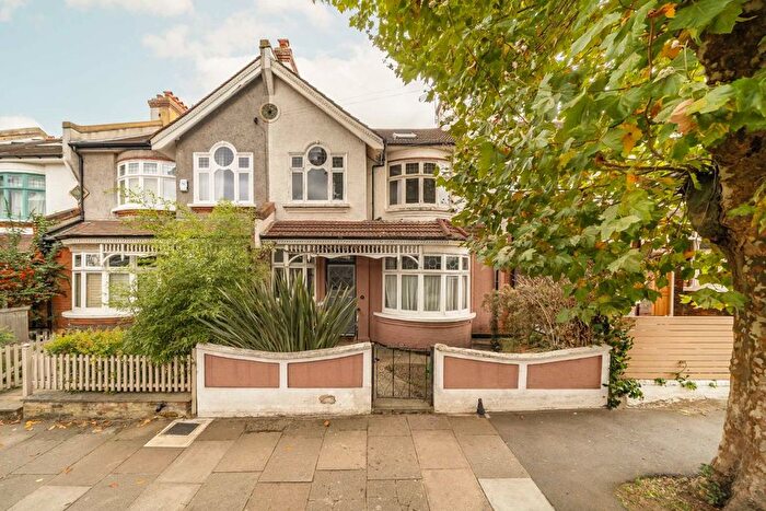 5 Bedroom Terraced House For Sale In Montana Road, Tooting, SW17