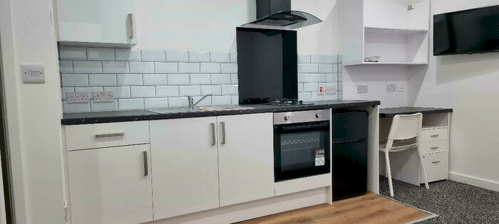 Studio To Rent In London Road, Leicester, Leicestershire, LE2