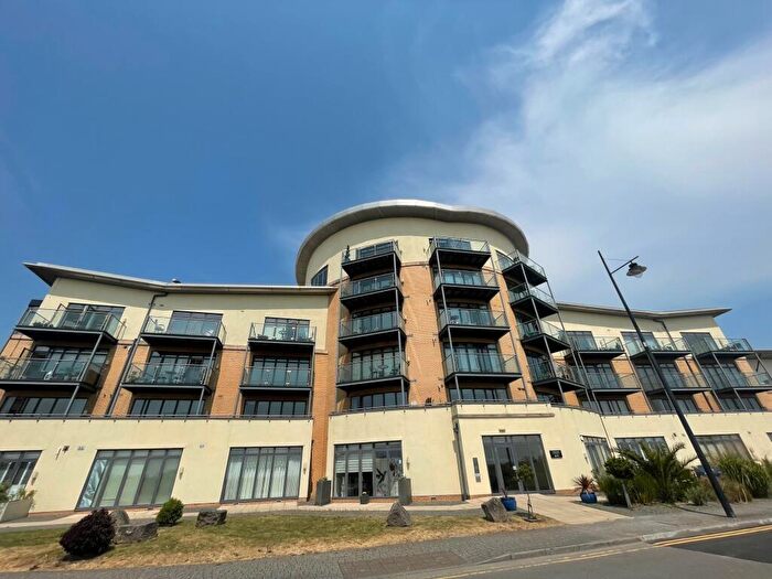 2 Bedroom Property To Rent In Lacuna, Windsor Esplanade, Cardiff Bay, CF10