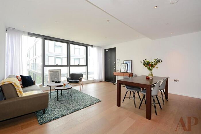 1 Bedroom Apartment To Rent In Long & Waterson, E2