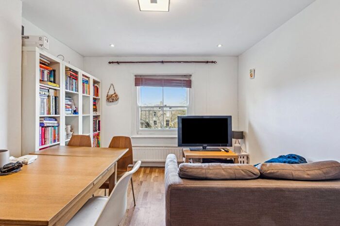2 Bedroom Flat To Rent In Freegrove Road, Hillmarton Conservation Area, N7