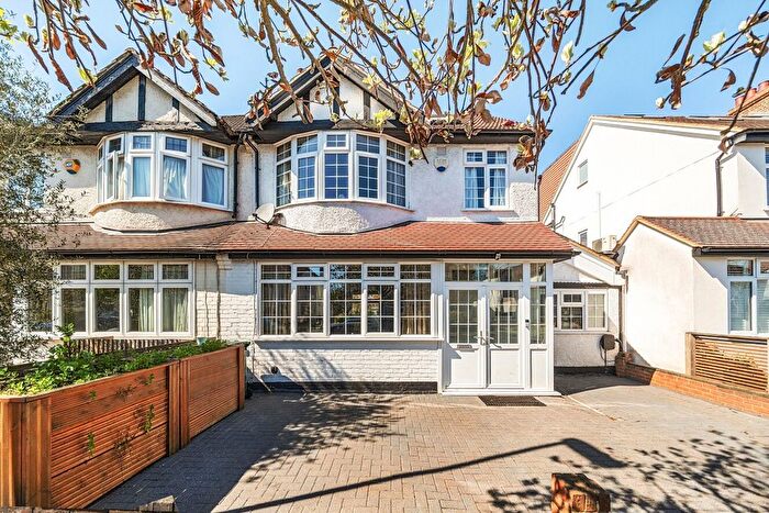 4 Bedroom Property For Sale In Forster Road, Beckenham, BR3