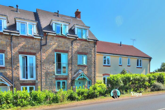 4 Bedroom Town House For Sale In Shambles Drive, Copplestone, Crediton, EX17