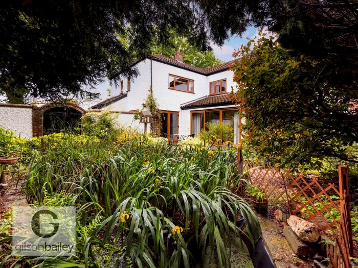 4 Bedroom Detached House For Sale In Blofield Corner Road, Blofield