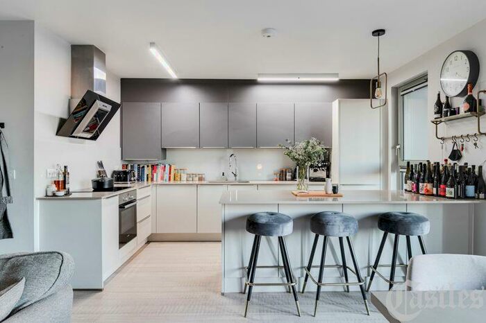2 Bedroom Flat For Sale In Printworks House, Crouch End, N8