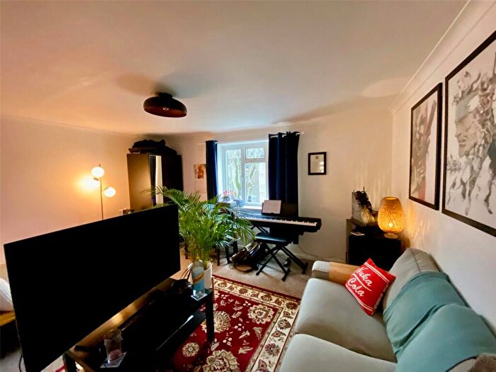 Studio For Sale In Plimsoll House, Ashgrove Road, Redland, Bristol, BS6