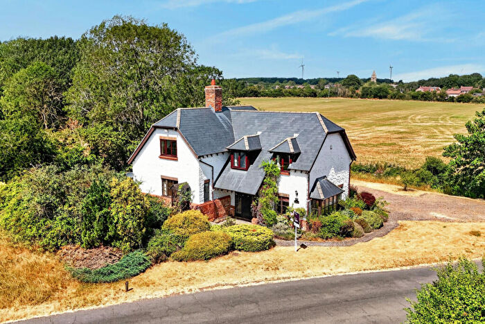 4 Bedroom Detached House For Sale In High Street, Yielden, Bedford, MK44